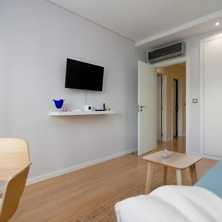Panoramic Sky Apartment Setubal